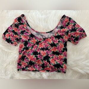 NWOT Floral Crop Top